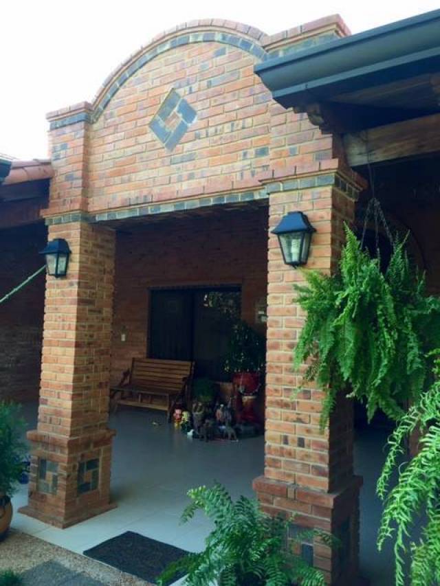 VENDE CASA EN ZONA IGLESIA SAN RAFAEL - 1