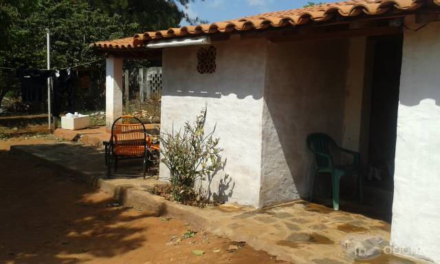 Hermosa casa lugar residencial y comercial - 1